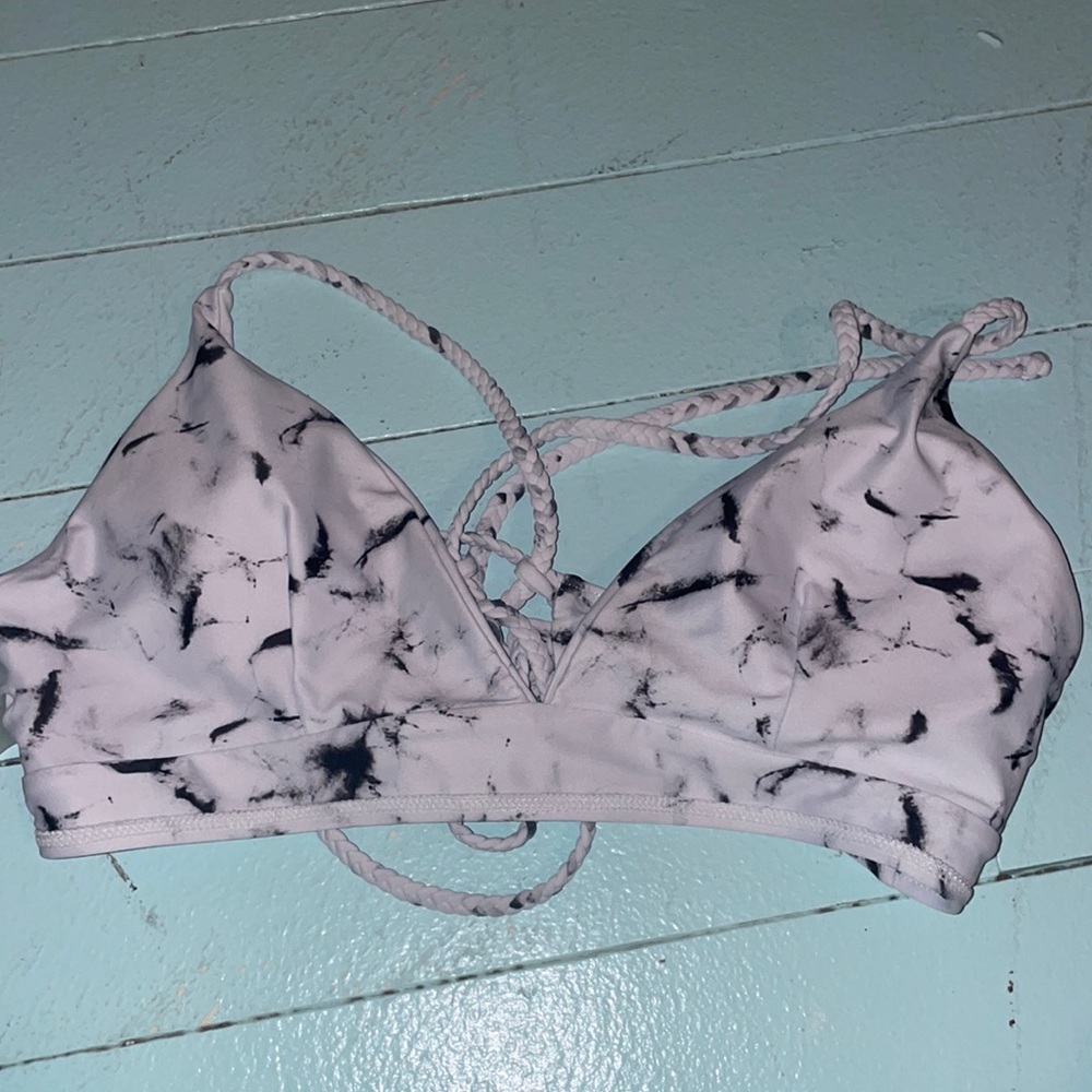 Swimsuit from Romwe. Size L